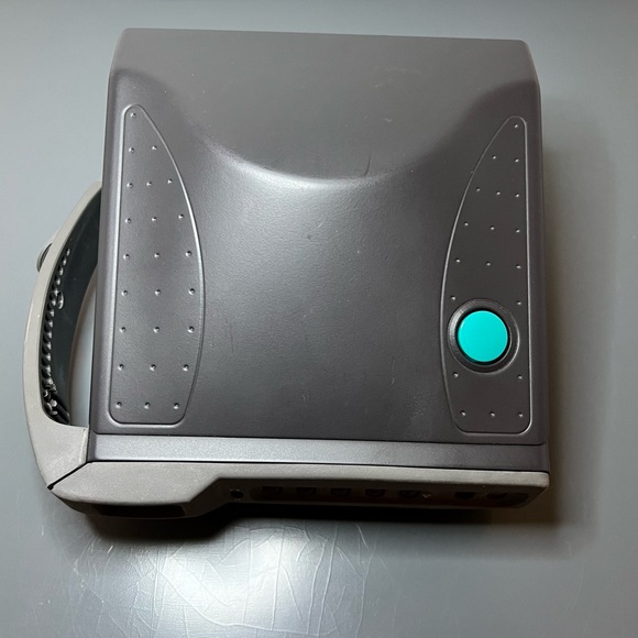 Polaroid Spectrum AF Instant Camera - Picture 3 of 11
